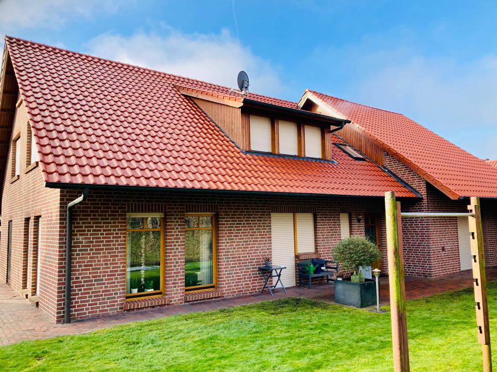 Gereinigtes und gesch&uuml;tztes Dach